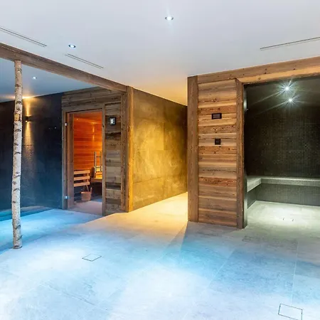 De Luxe Avec Piscine, Sauna, Hammam, Cinema Et Salle De Jeu - Fr-1-694-3 *